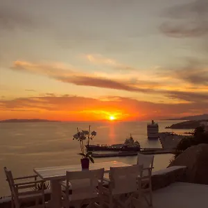Oceania Aparthotel Tourlos