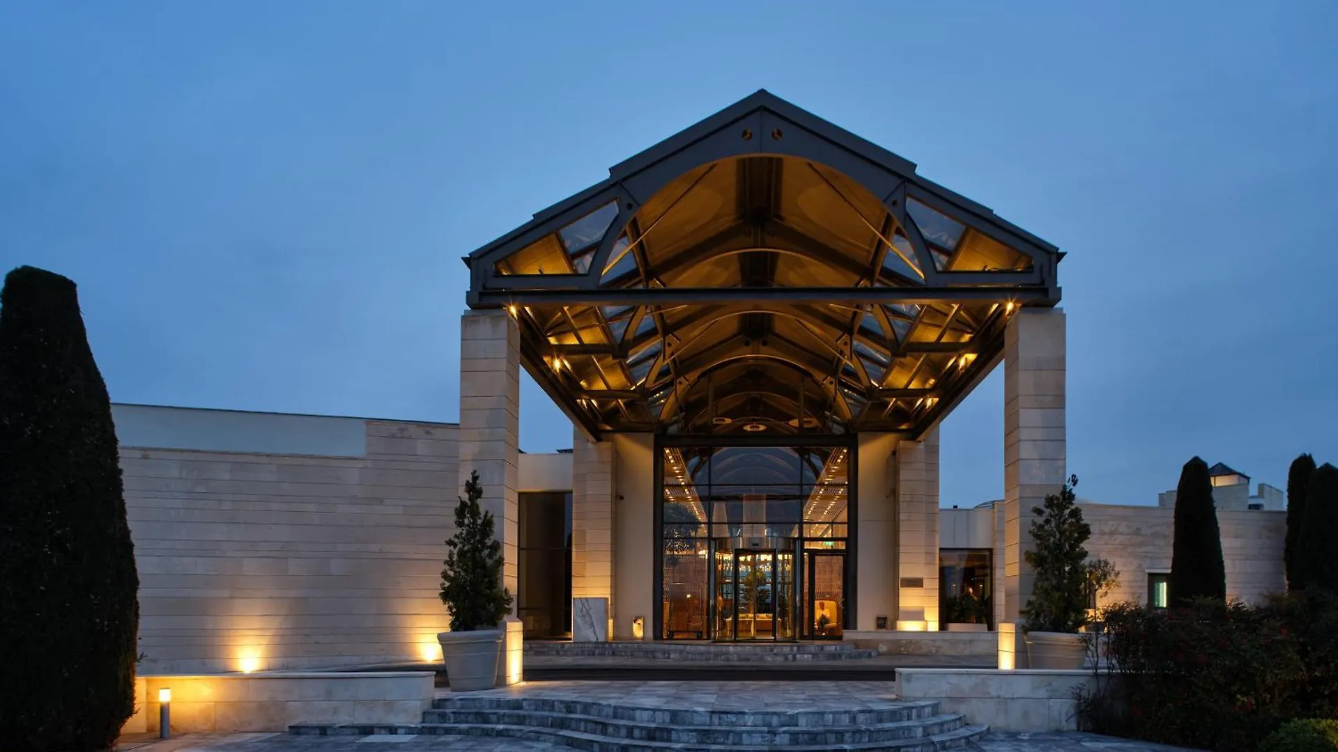September Hotel Салоники