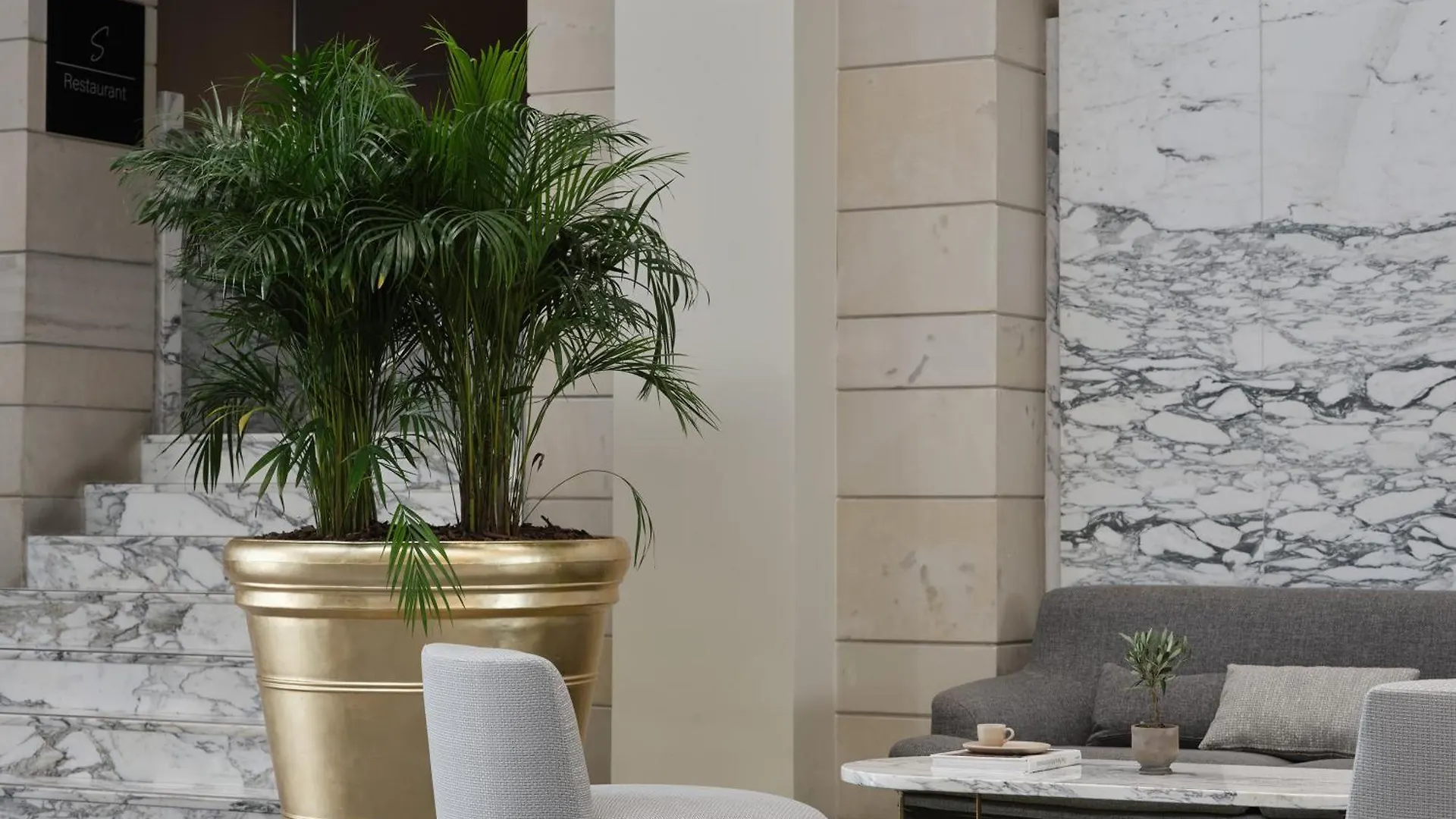 September Hotel Салоники 5*,