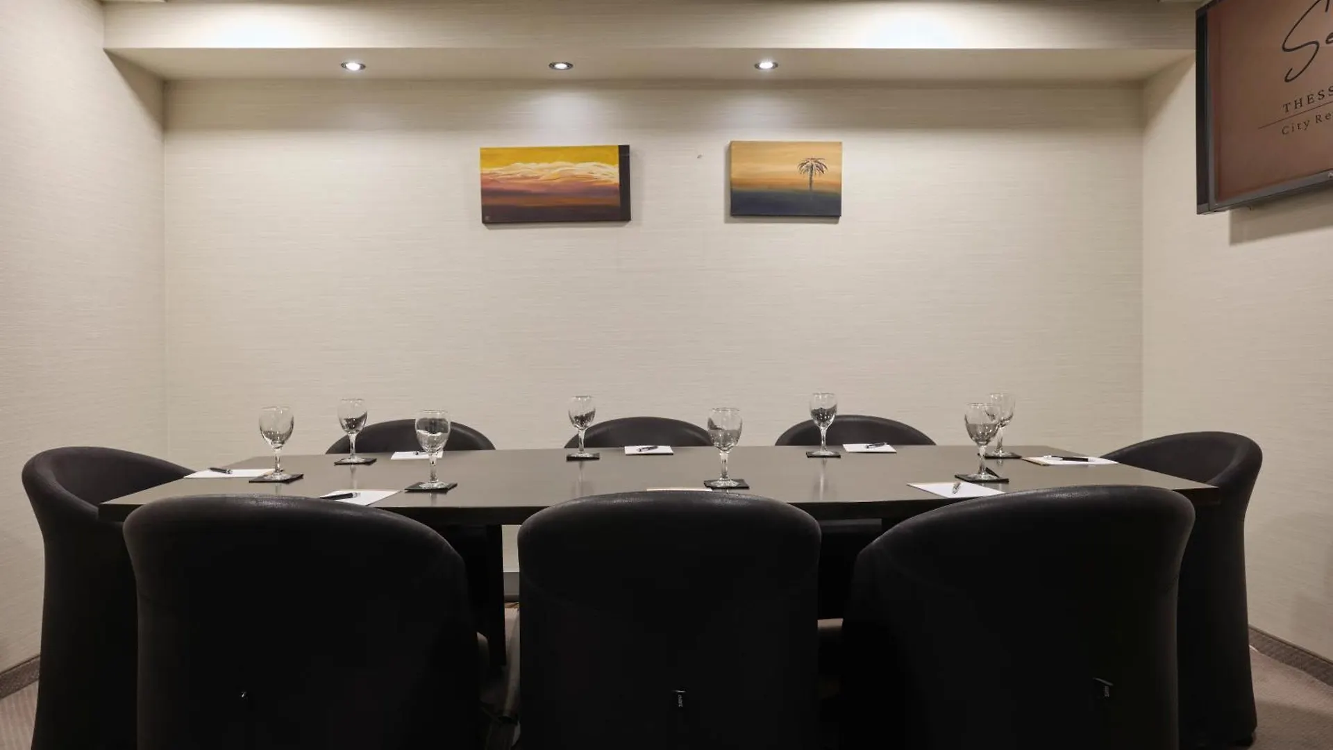 September Hotel Салоники